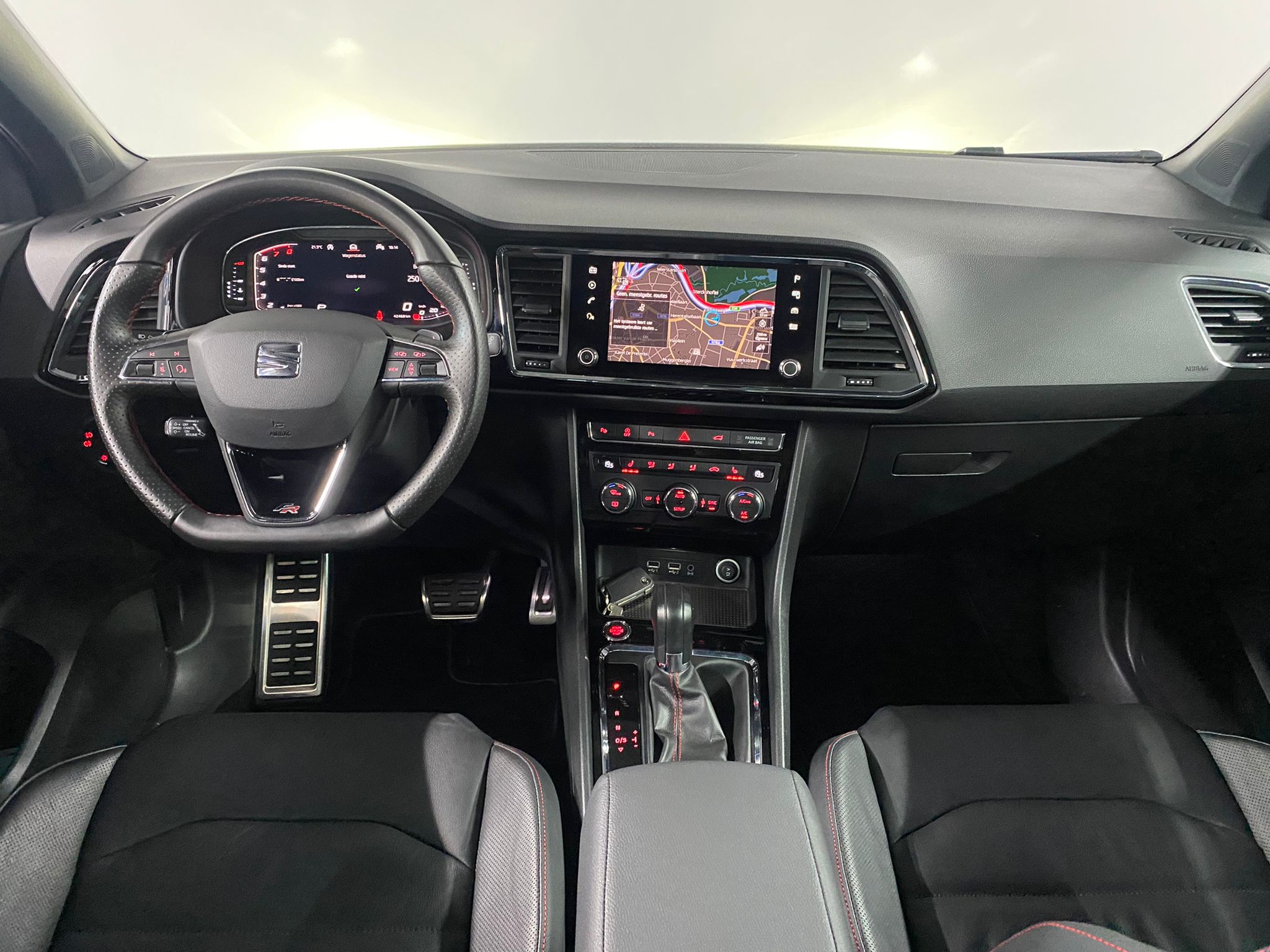 Seat Ateca Fr Virtual Dash Pano Trekhaak Leder R Line Motors