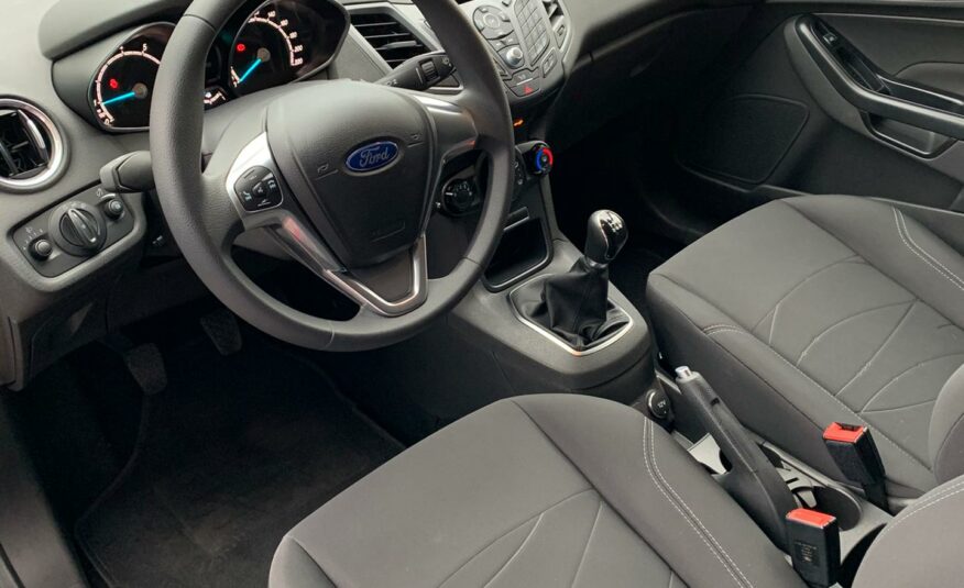 Ford Fiesta 1.2i Parkeersensor/Airco/Usb/18500KM!