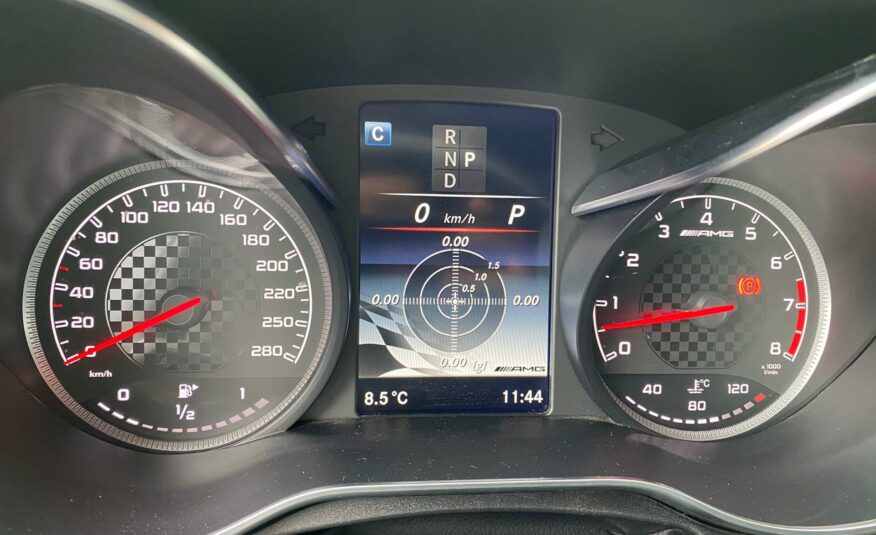 Mercedes C43 AMG *Lichte Vracht* *Full Carbon* *Pano*