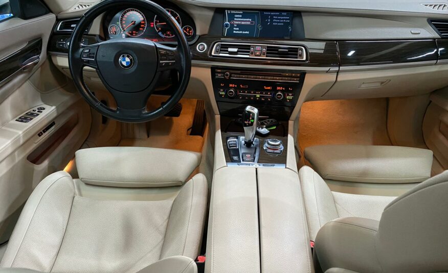 BMW 740D *Xenon* *Opendak* *Gordijnen* *Garantie*
