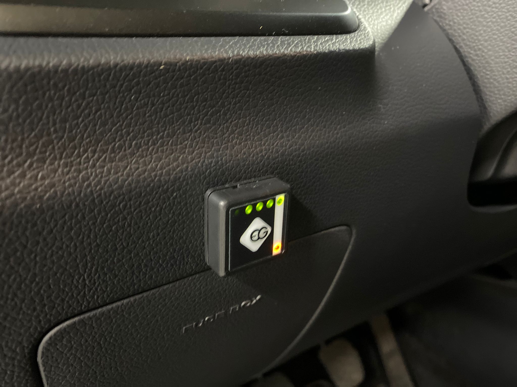 Ssang Yong XLV / 1.6i CNG/ Benzine / Navigatie/ Camera /