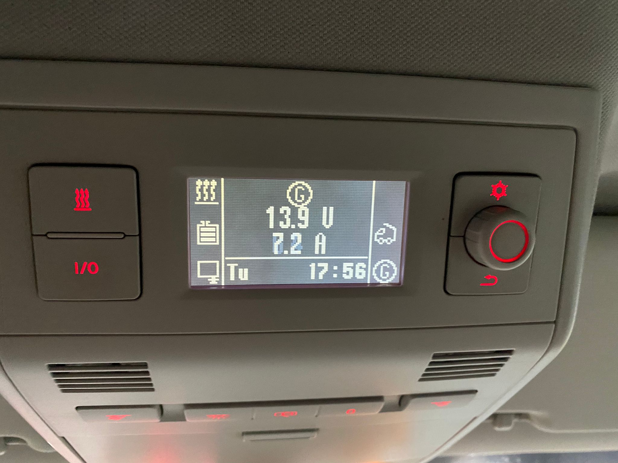 Volkswagen T5 California / DSG/ Koelkast/ Gasfornuis/ Water/