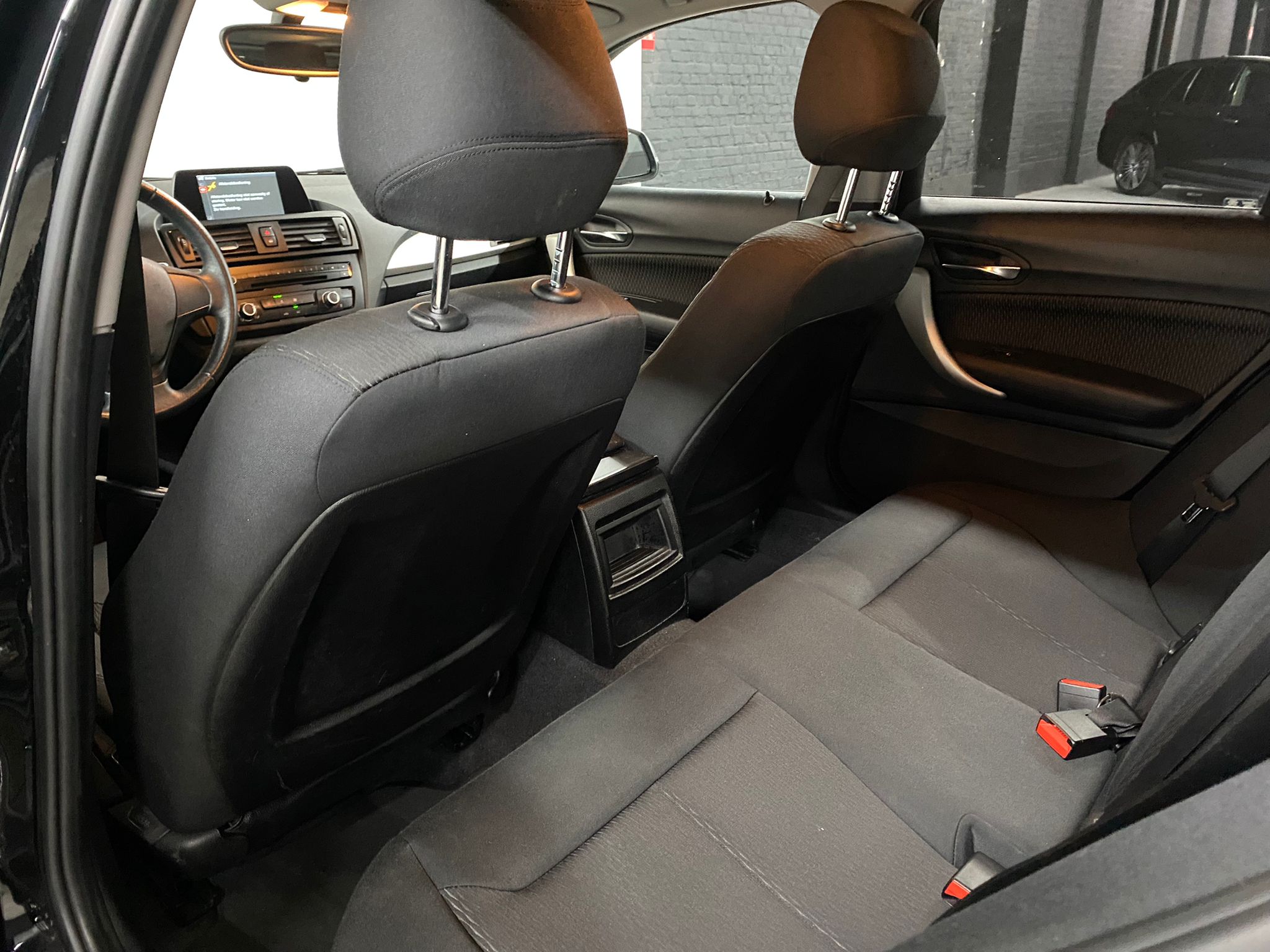 BMW 116D / 83.391KM/ 2014/ Airco / Navigatie/ USB/AUX