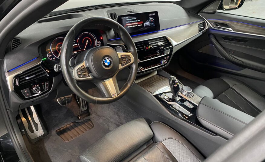 BMW 530e / M-Pakket/ 360 Camera/ Comfort zetels/ Full !