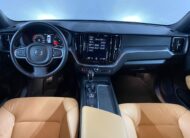 Volvo XC60 D3 / 2018/ Euro6d / Trekhaak/ Leder / 150pk /
