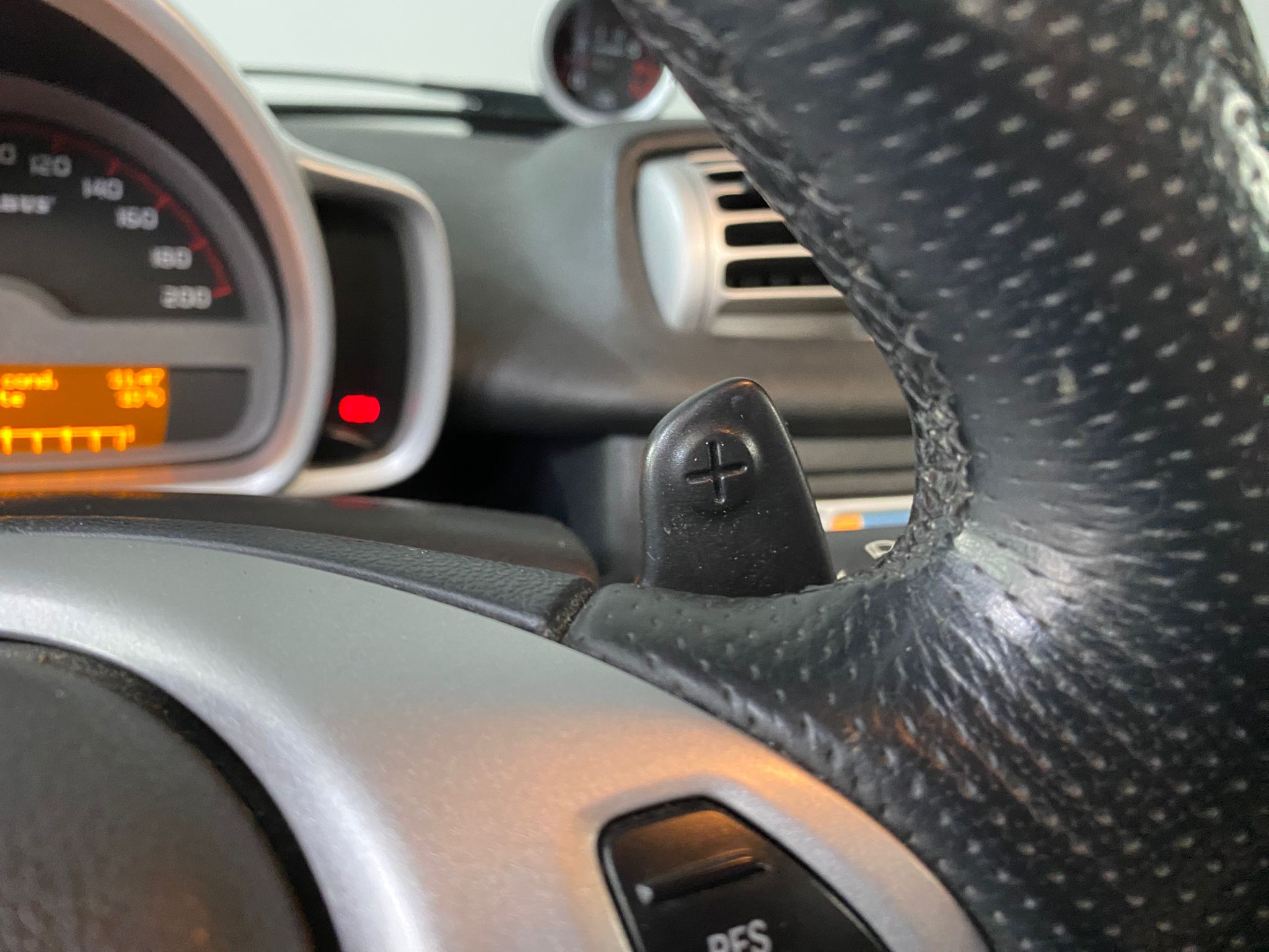 Smart Fortwo Cabrio Brabus / Xclusive/ Xenon/ Cruise Control