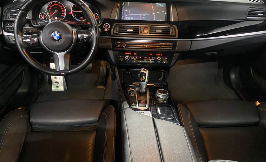 BMW 520d M-Pakket/190pk/Pano dak/ Headupdisplay