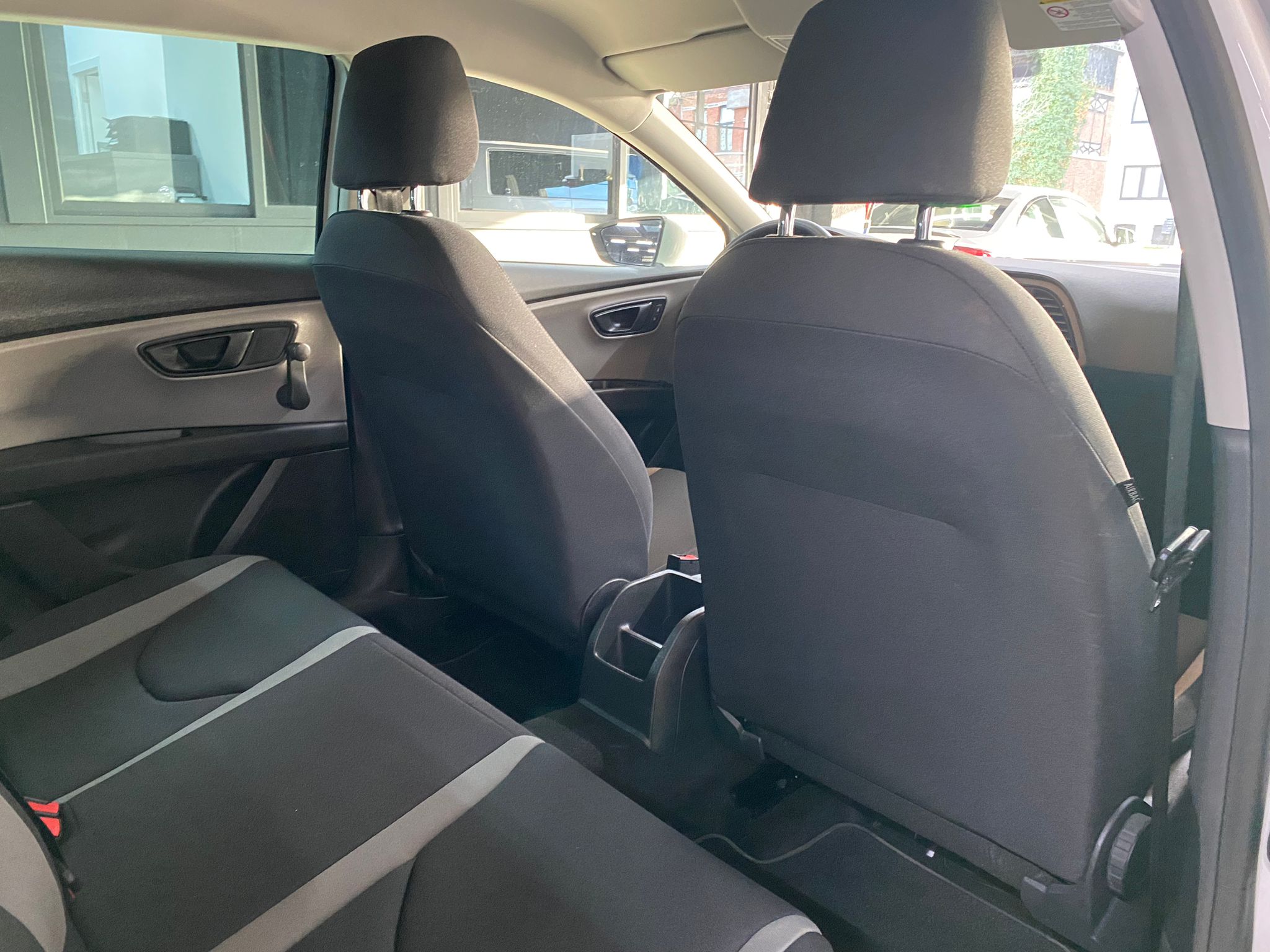 Seat Leon 1.2 Benzine/Parkeersensoren/105pk/Airco/