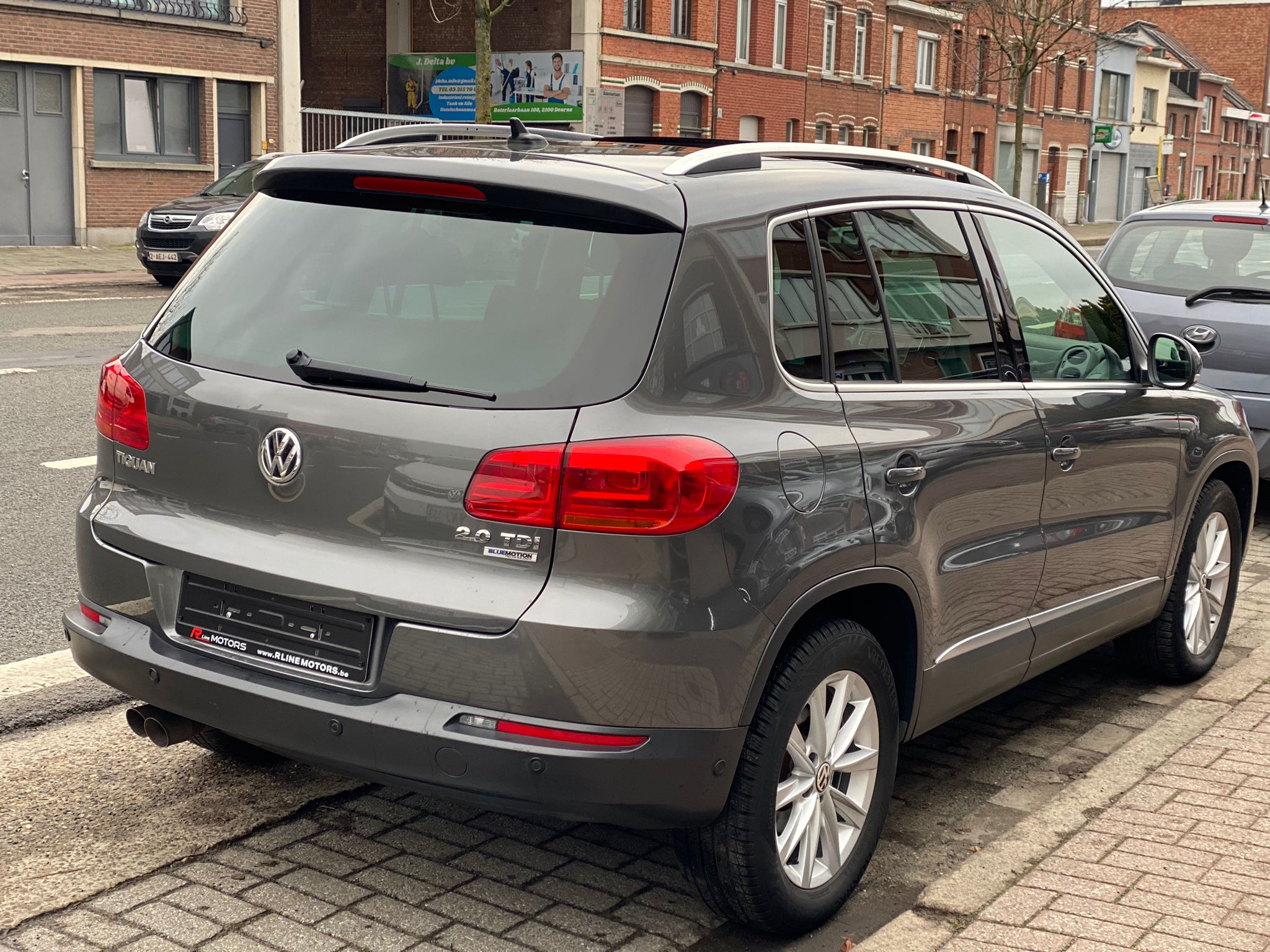VW Tiguan 2.0TDI / Euro6b/Pano dak/Navi/leder/pdc/