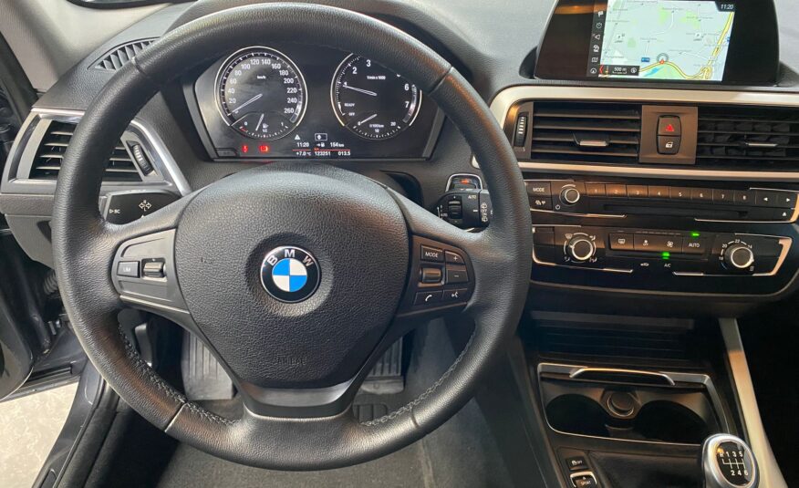 BMW 116 i Benzine/Airco/Eerste Eigenaar/Navigatie/Bluetooth