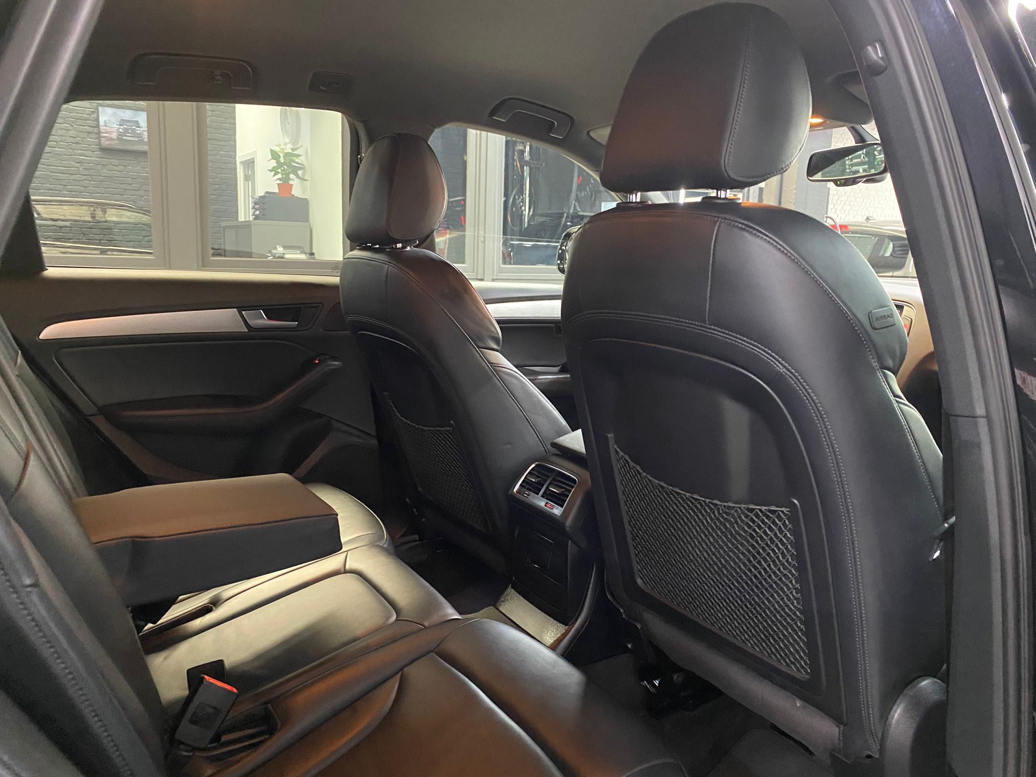 Audi Q5 2.0 TFSI / S-Line / Quattro / Trekhaak / Xenon/224pk