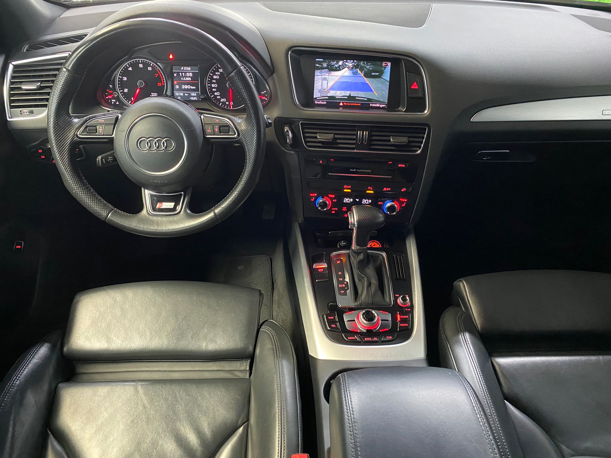 Audi Q5 2.0 TFSI / S-Line / Quattro / Trekhaak / Xenon/224pk