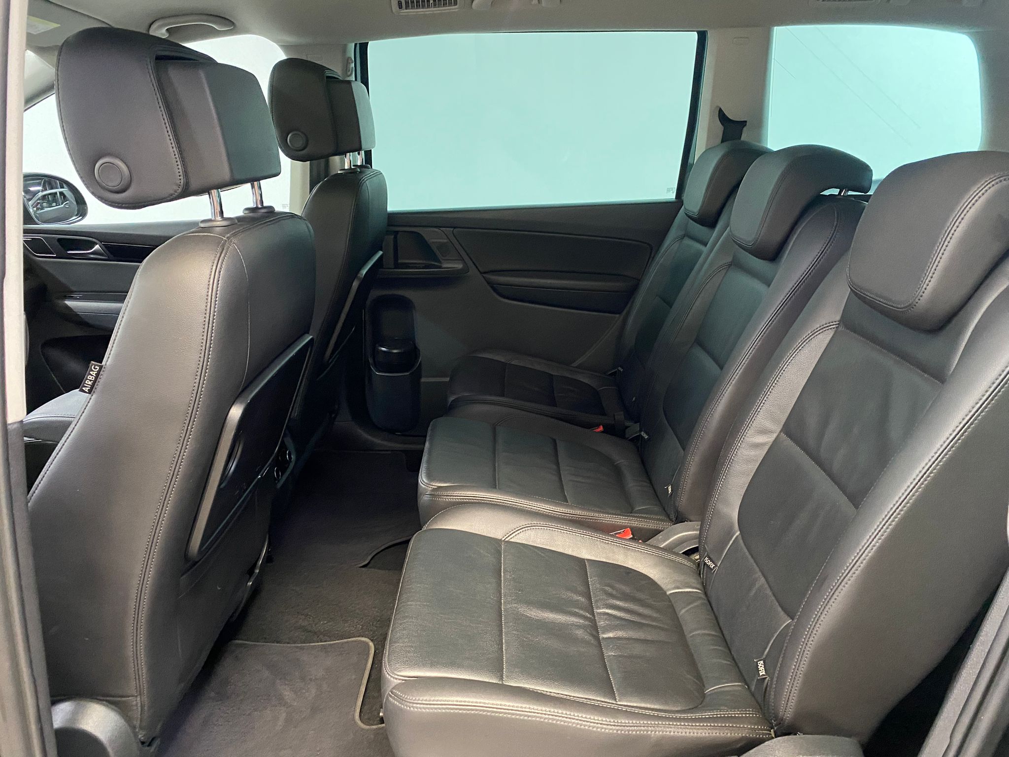 VW Sharan 2.0TDI /Euro6d/7zit/Xenon/2019/Full option