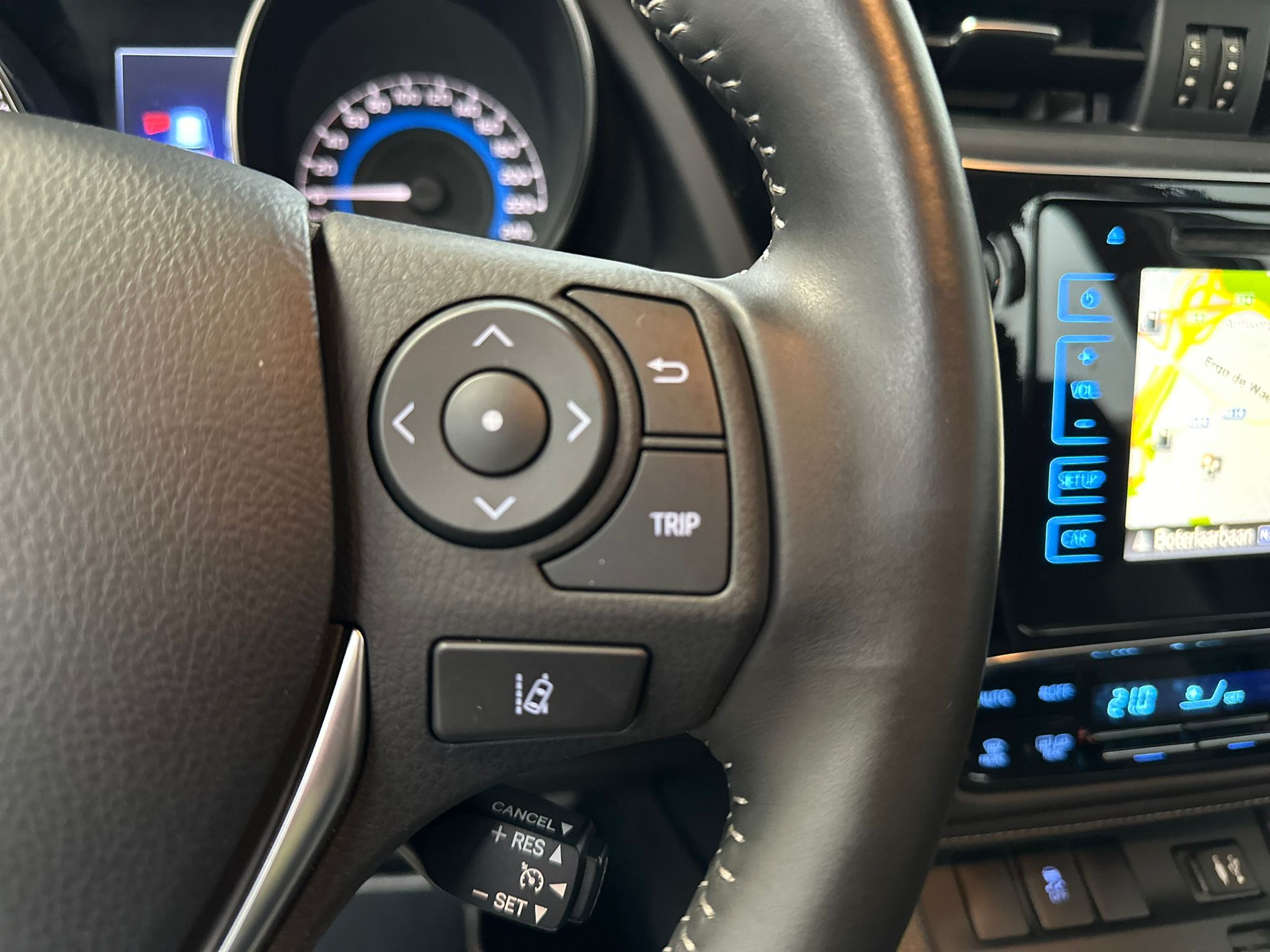 Toyota Auris 1.8 Hybride – Camera – Lane Assist-Front Assist