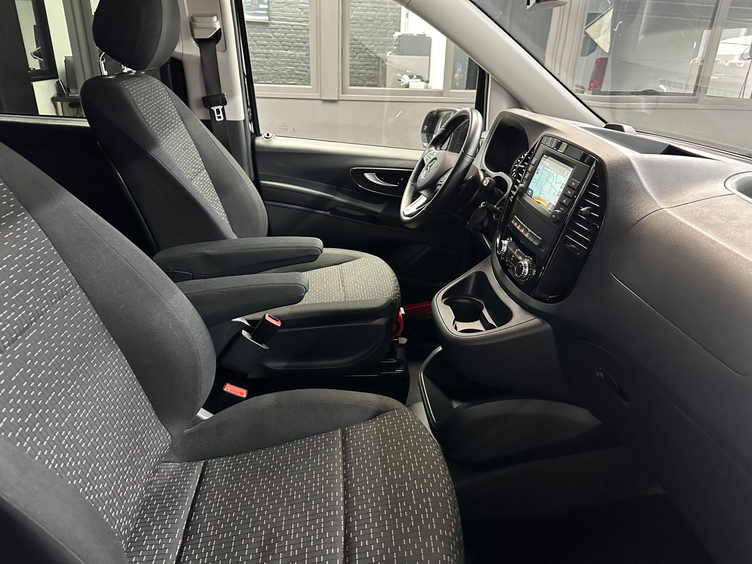 Mercedes Vito 116CDI – Dubbel Cabine 5 zit – 2021 – Euro6d