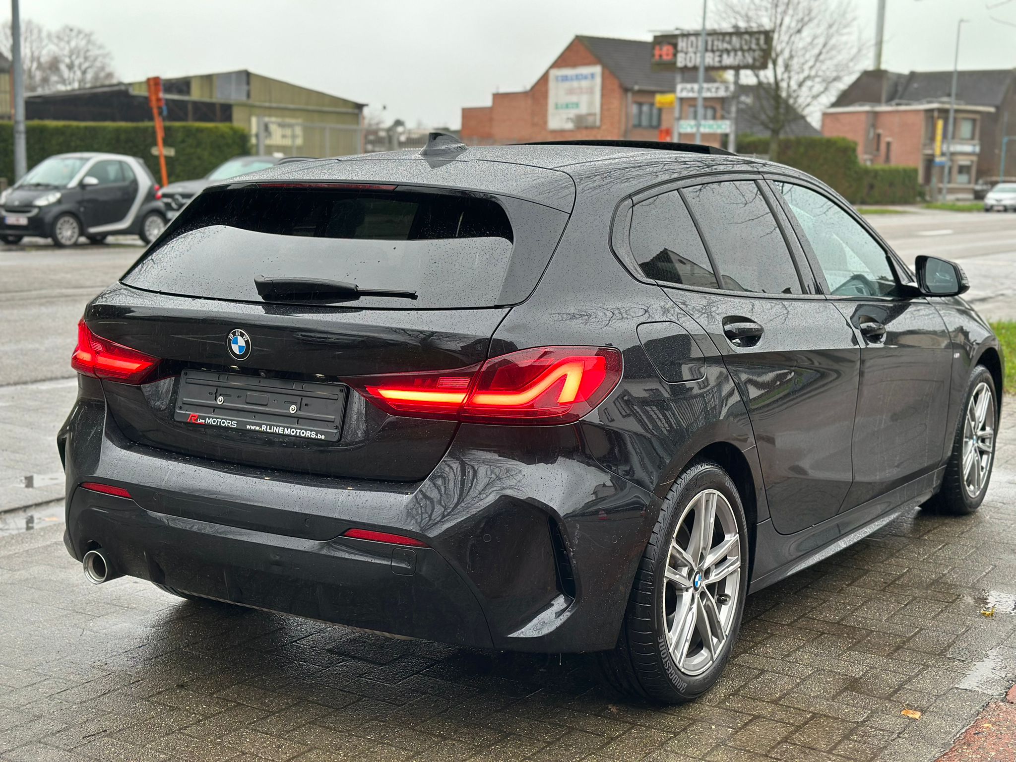 BMW 118i – M-Pakket – Pano – Xenon – Camera -Apple Carplay