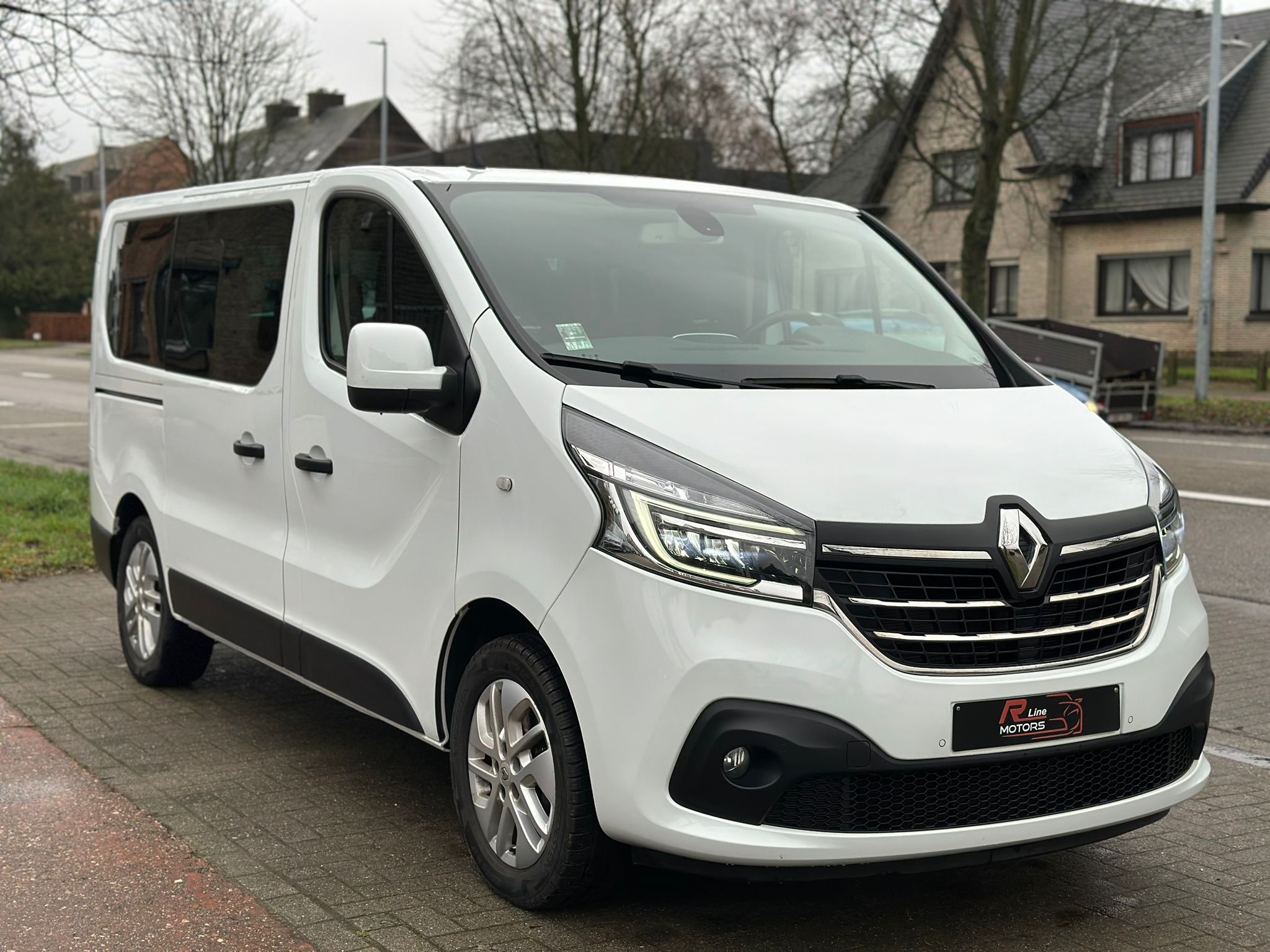 Renault Trafic 2.0DCI – 2020 – 9 zit – Automaat – 30.000KM –