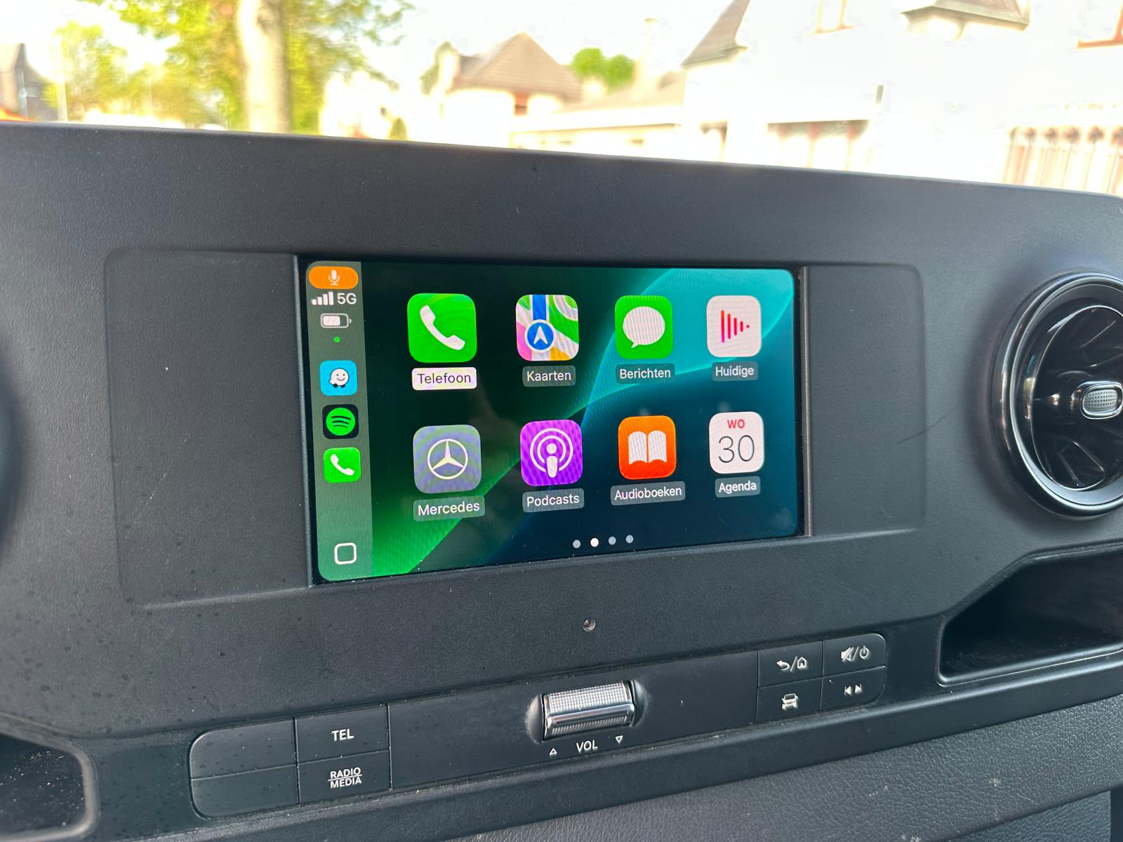 Mercedes-Benz Sprinter 319 3.0 CDI V6 L2H2 – 190pk