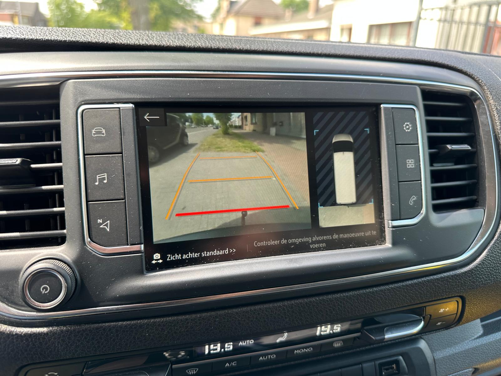 Opel Vivaro 2.0D – 177pk – L2 – Dubbel cabine 6 zit – BTW-FULL