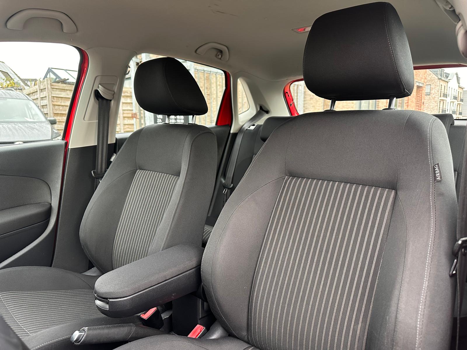 Volkswagen Polo 1.4i DSG – Airco – Elektrische ramen –