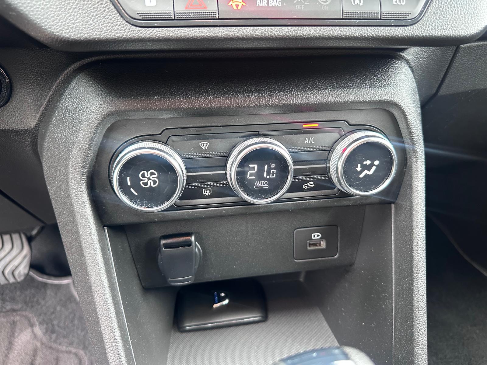 Dacia Sandero Stepway 1.0 TCe – Automaat – Camera – Dodehoek