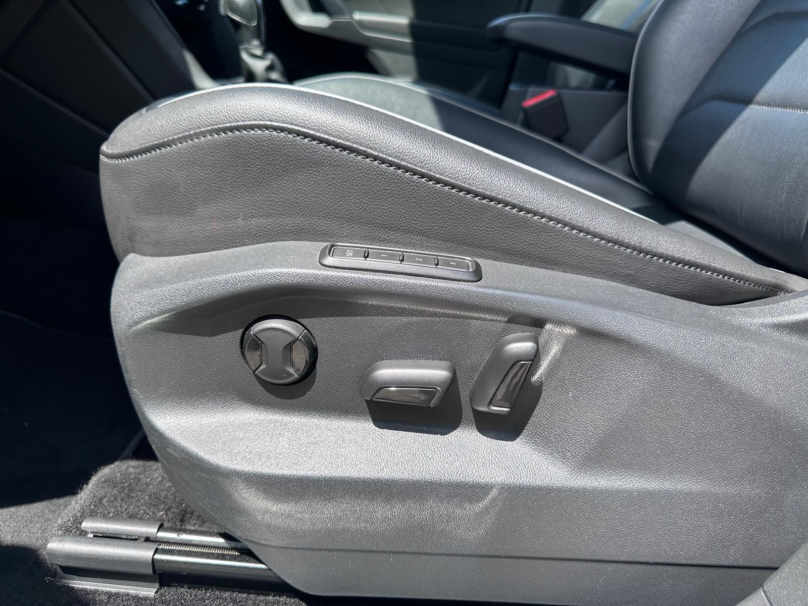VW Tiguan 2.0 TDI – R Line – 20.248€ Netto – Pano – 360 Camera