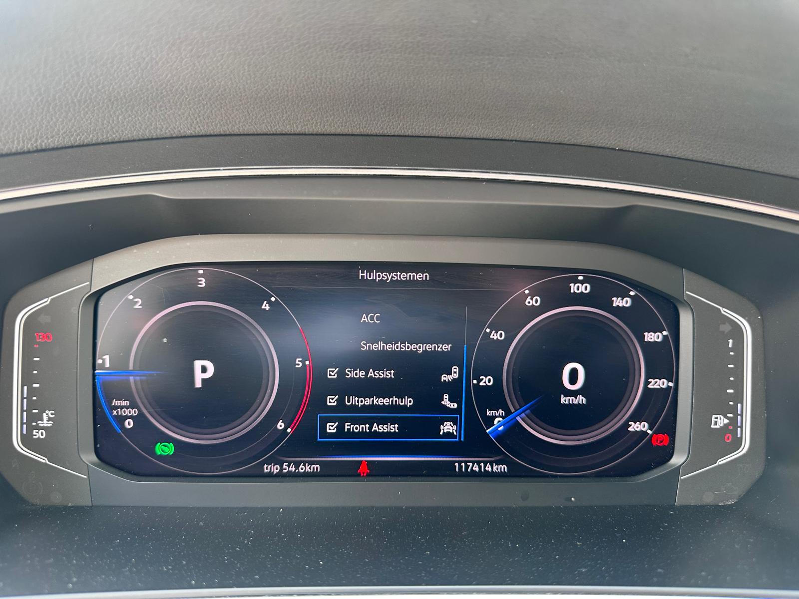 VW Tiguan 2.0 TDI – R Line – 20.248€ Netto – Pano – 360 Camera