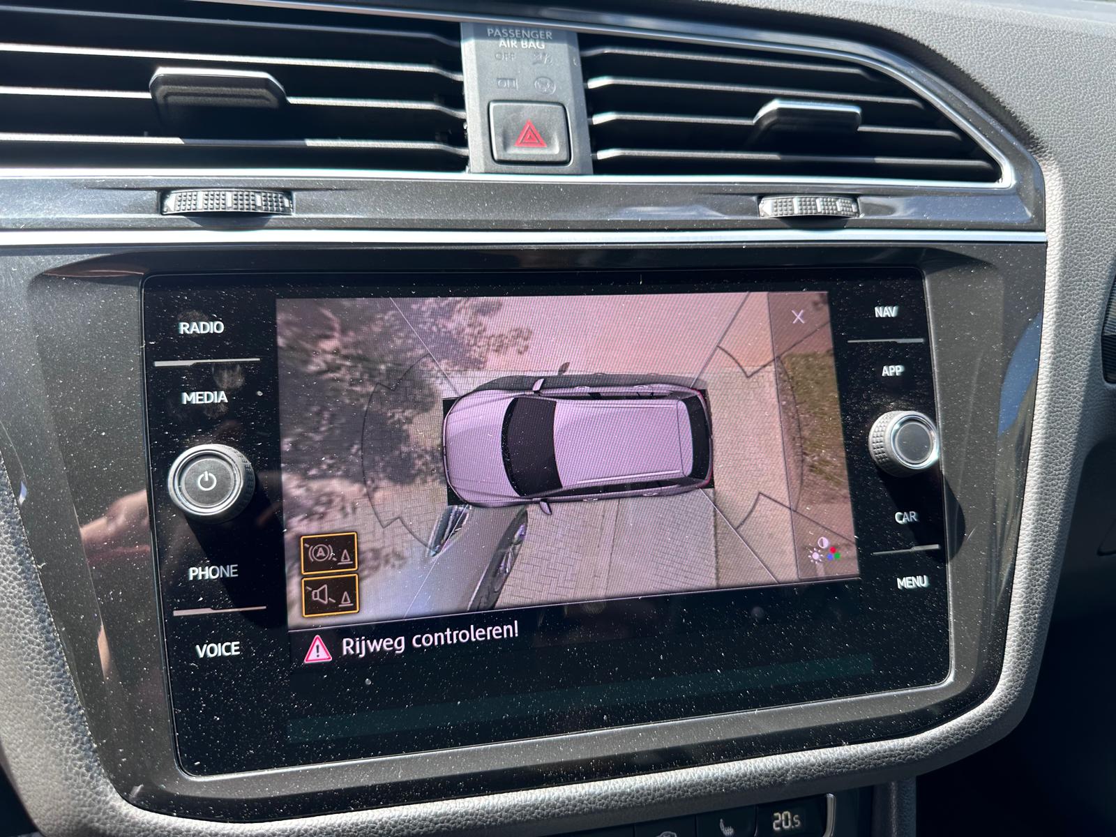 VW Tiguan 2.0 TDI – R Line – 20.248€ Netto – Pano – 360 Camera