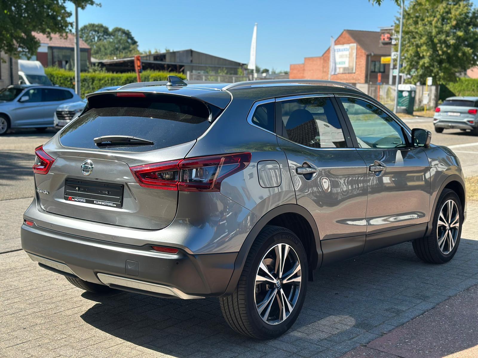 Nissan Qashqai Qashqai 1.3 DIG-T – 22.133KM – 360 Camera – Nieuwstaat