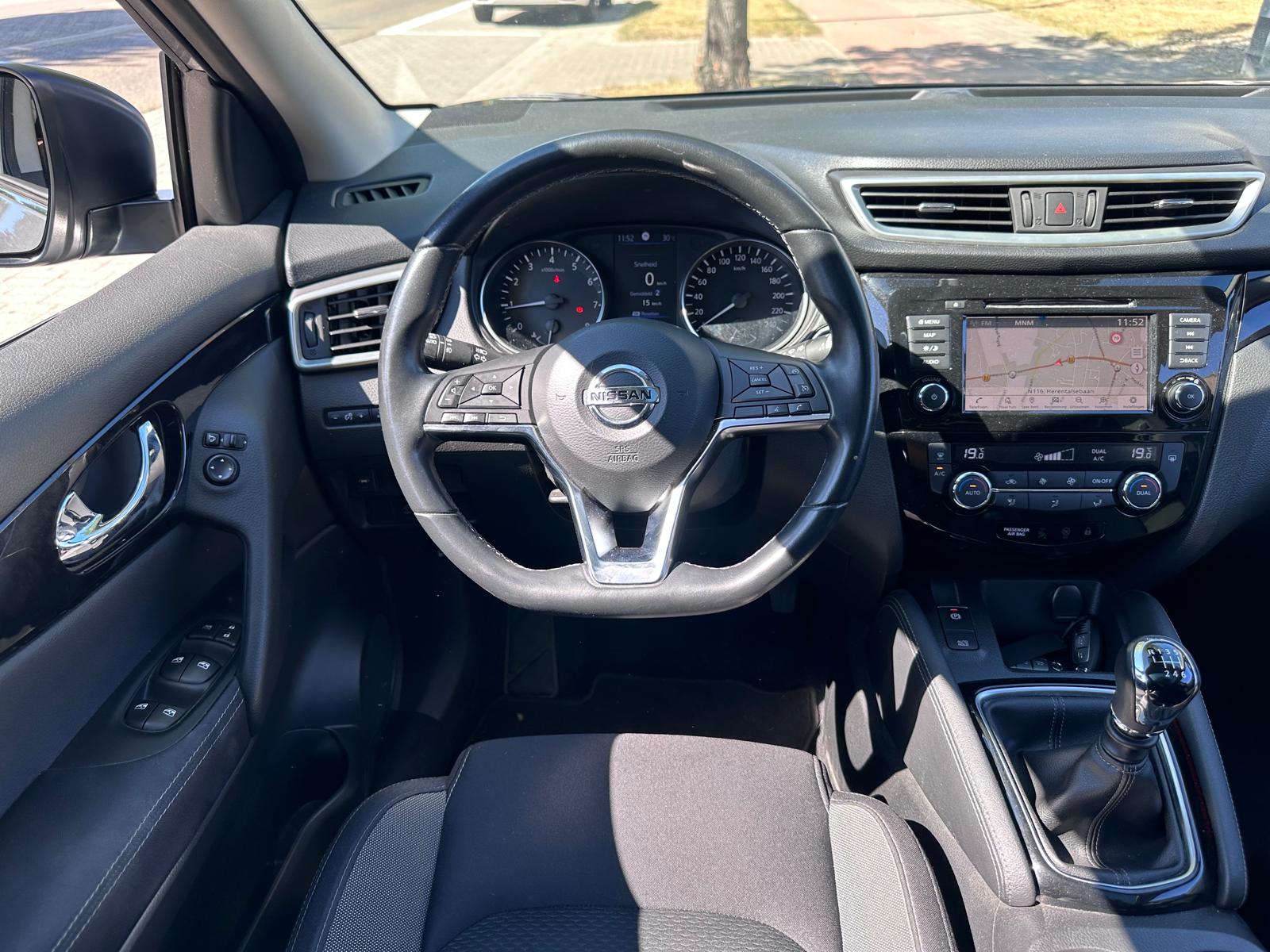 Nissan Qashqai Qashqai 1.3 DIG-T – 22.133KM – 360 Camera – Nieuwstaat