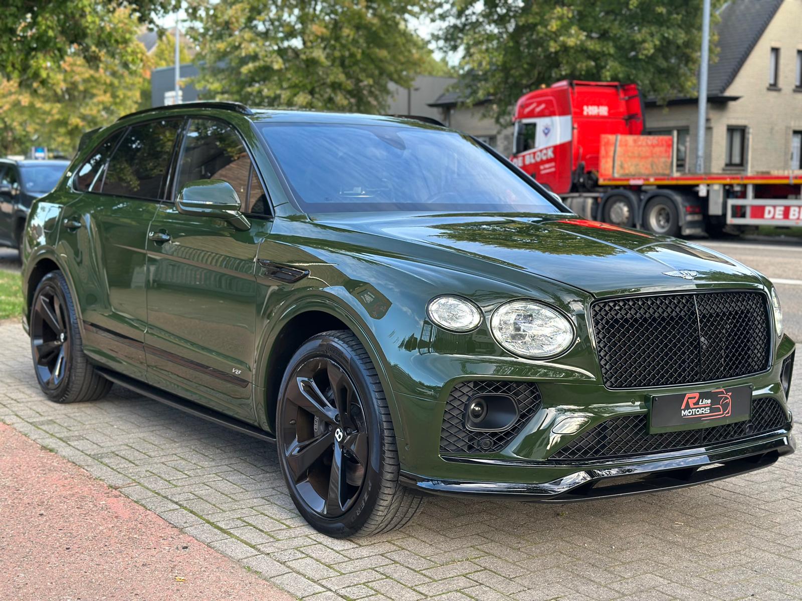 Bentley Bentayga 4.0 Twin Turbo V8 -First Edition – NAIM – BRITISH RACING GREEN
