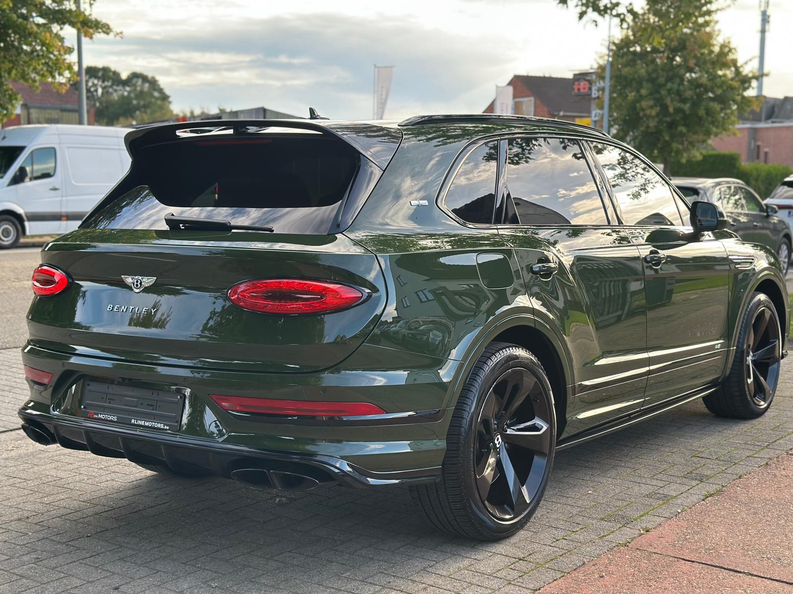 Bentley Bentayga 4.0 Twin Turbo V8 -First Edition – NAIM – BRITISH RACING GREEN