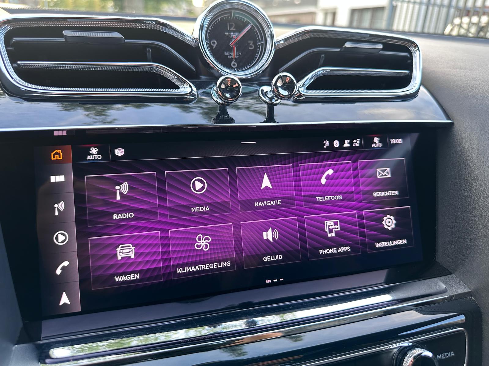 Bentley Bentayga 4.0 Twin Turbo V8 -First Edition – NAIM – BRITISH RACING GREEN