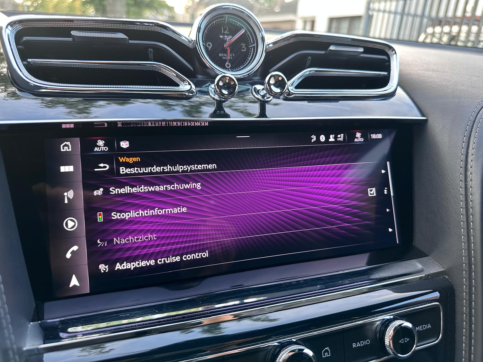 Bentley Bentayga 4.0 Twin Turbo V8 -First Edition – NAIM – BRITISH RACING GREEN
