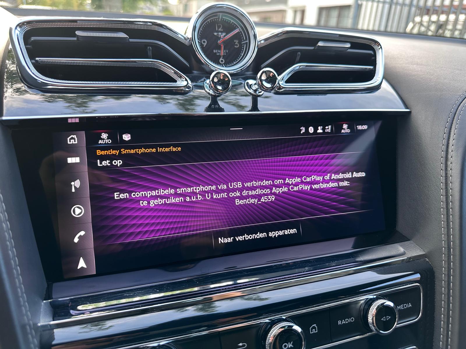 Bentley Bentayga 4.0 Twin Turbo V8 -First Edition – NAIM – BRITISH RACING GREEN