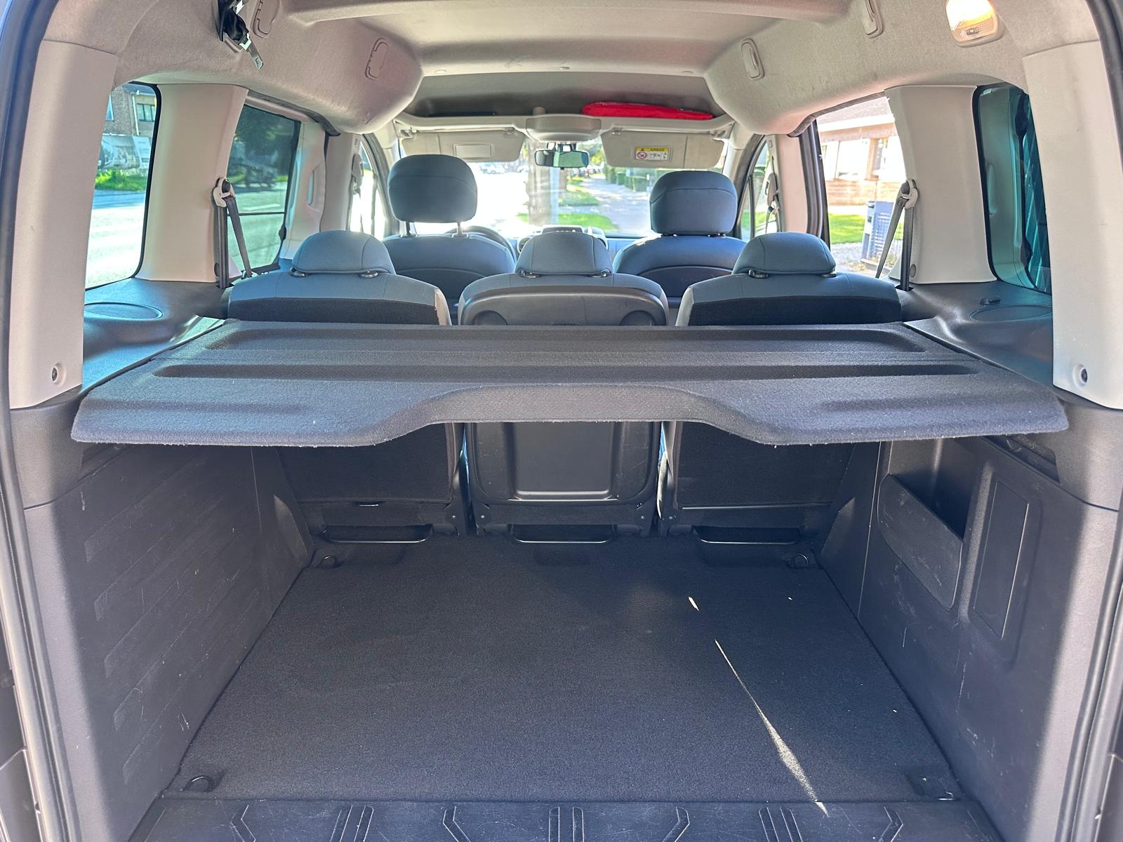 Citroen Berlingo 1.2i- 59.989KM- Airco – Trekhaak – 2017