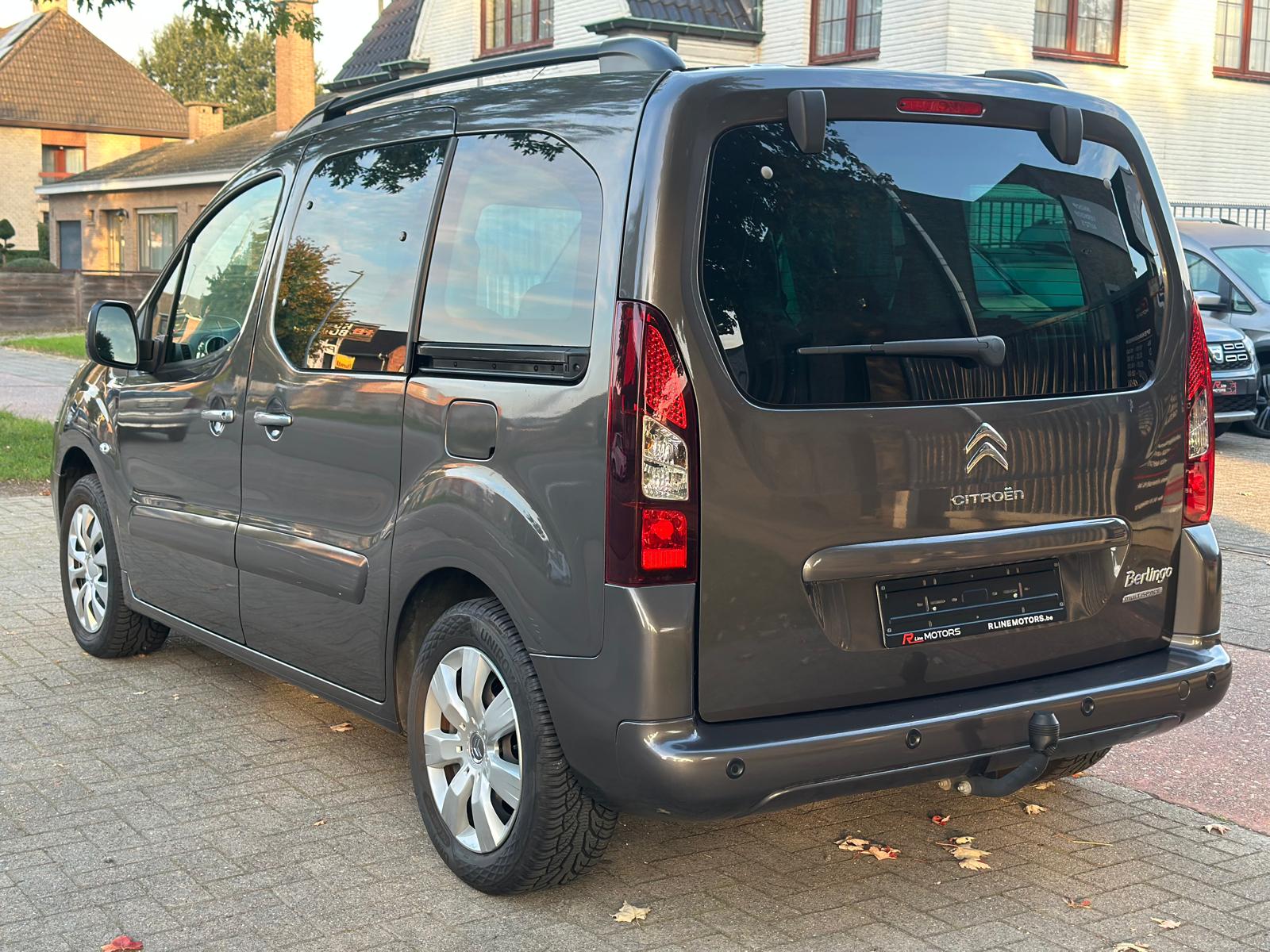 Citroen Berlingo 1.2i- 59.989KM- Airco – Trekhaak – 2017