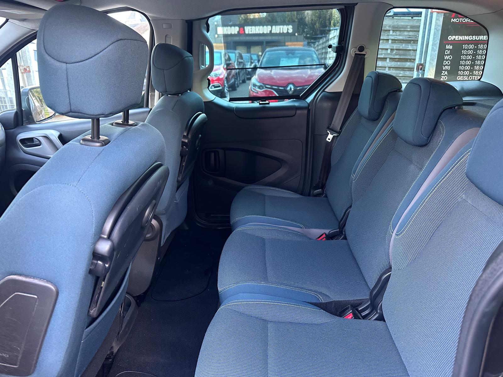 Citroen Berlingo 1.2i- 59.989KM- Airco – Trekhaak – 2017
