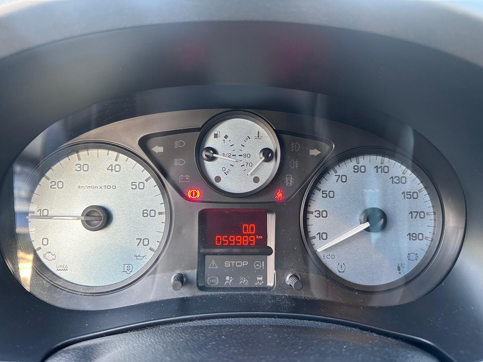 Citroen Berlingo 1.2i- 59.989KM- Airco – Trekhaak – 2017