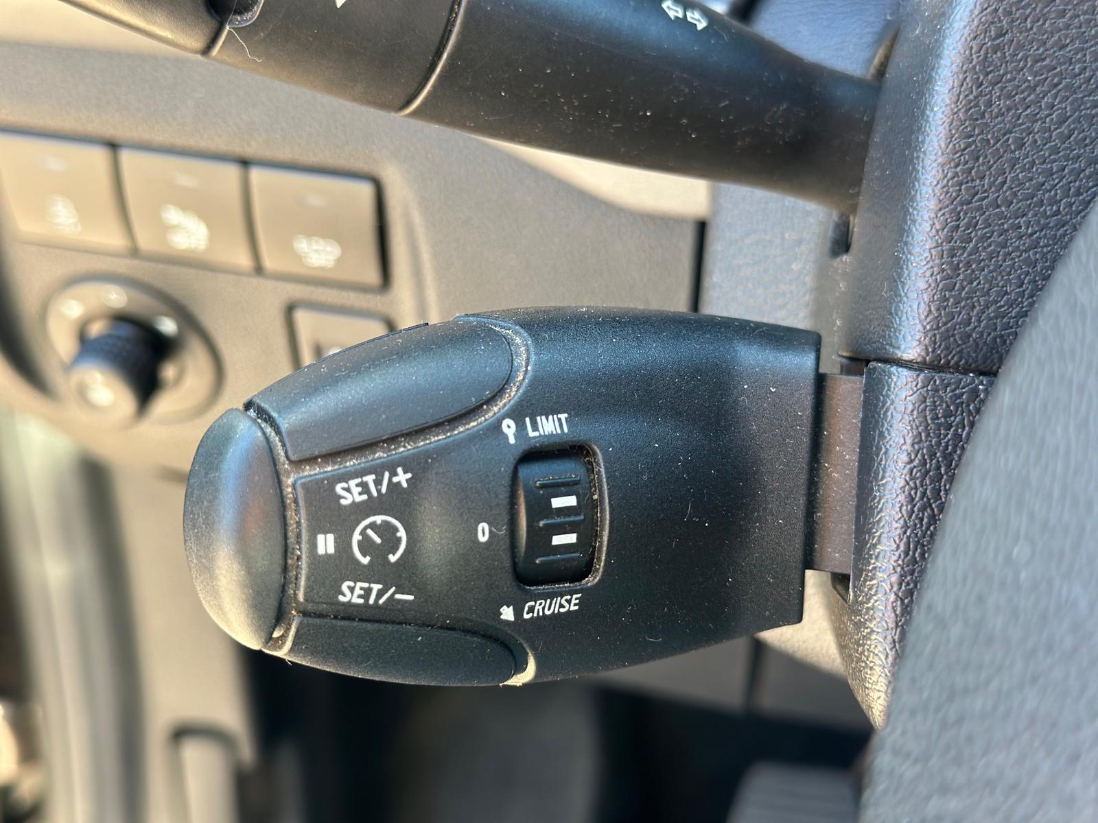 Citroen Berlingo 1.2i- 59.989KM- Airco – Trekhaak – 2017