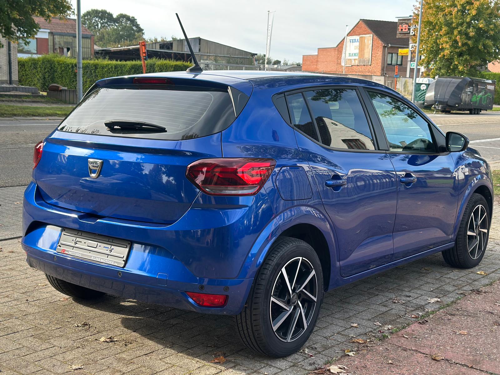 Dacia Sandero 1.0 TCe – 91PK -Camera-Dodehoek-Apple Carplay