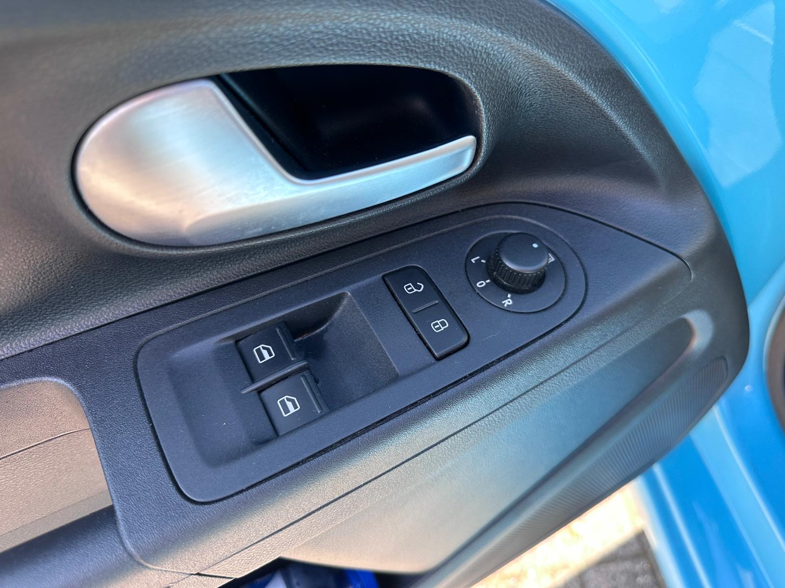 VW Up! 1.0i – Automaat – 23.590KM – 2018 – Camera – Airco