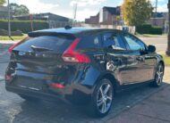 Volvo V40 1.5 T2 Black Edition – Automaat – 69.763KM – 2019