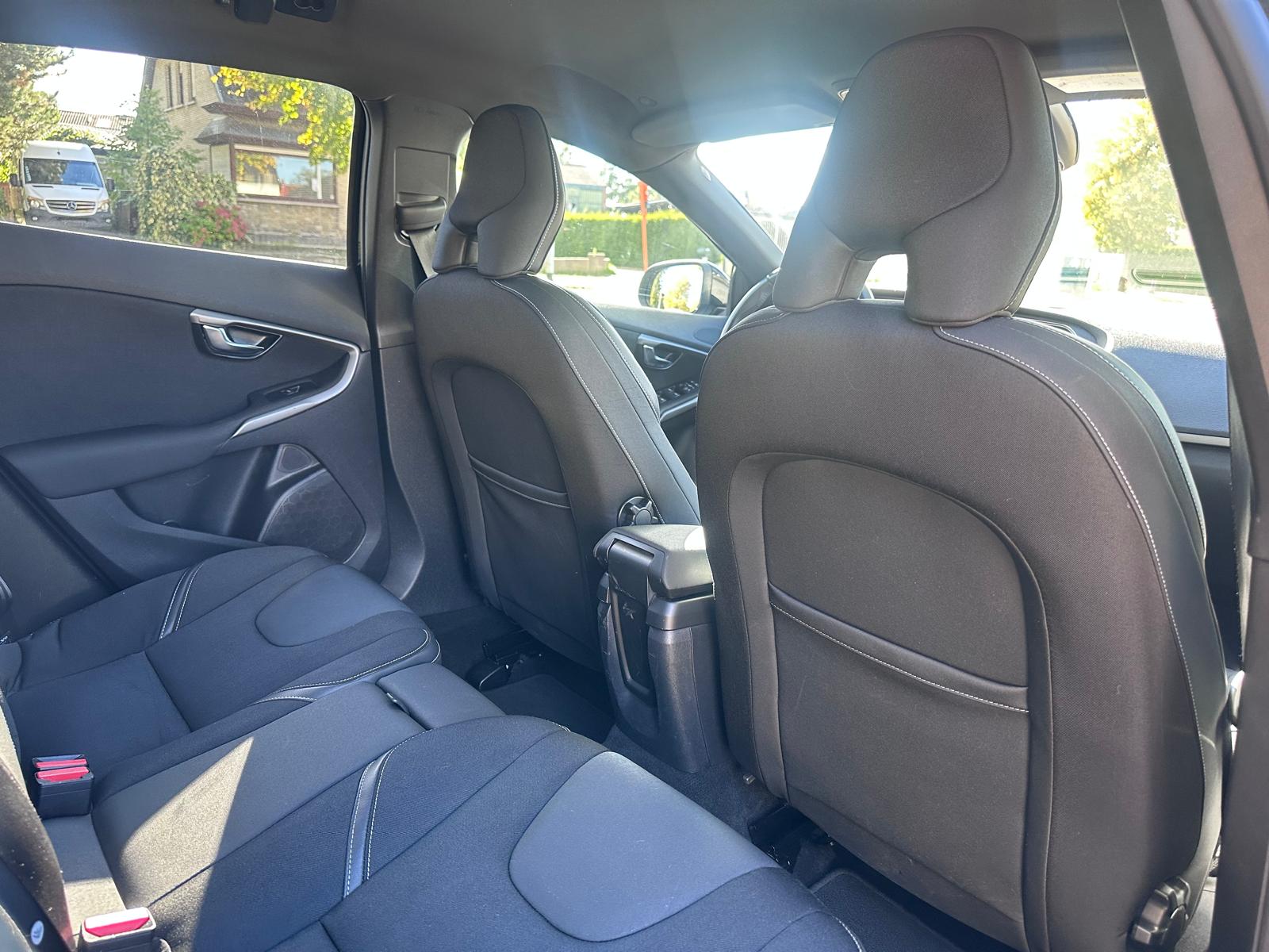 Volvo V40 1.5 T2 Black Edition – Automaat – 69.763KM – 2019