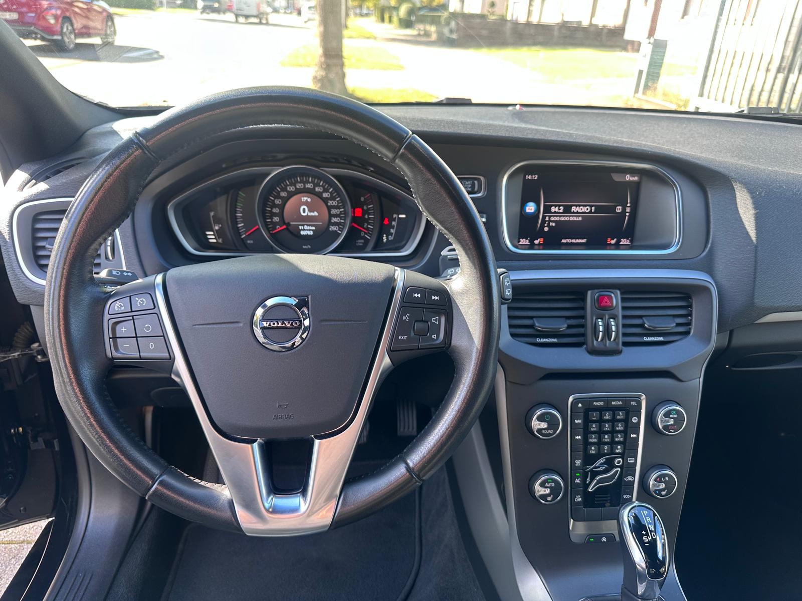 Volvo V40 1.5 T2 Black Edition – Automaat – 69.763KM – 2019