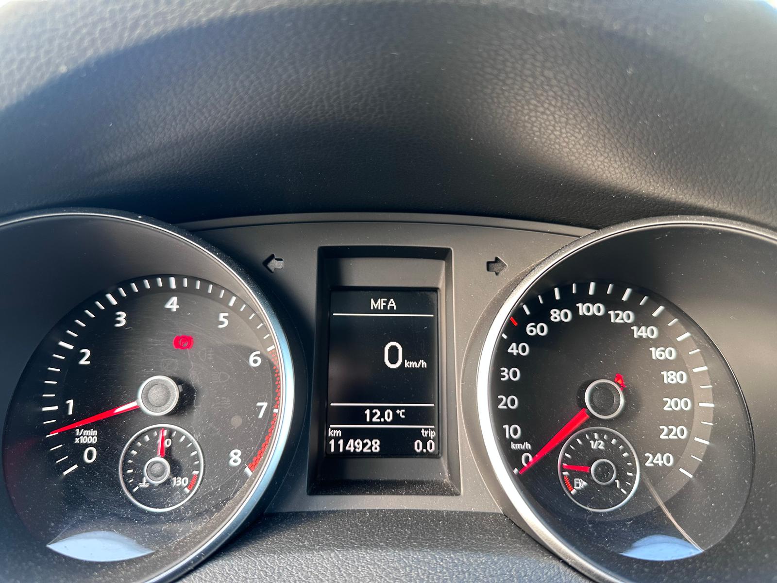 VW Golf 1.4 TSI Highline DSG – Open Dak – Xenon -FULL Option