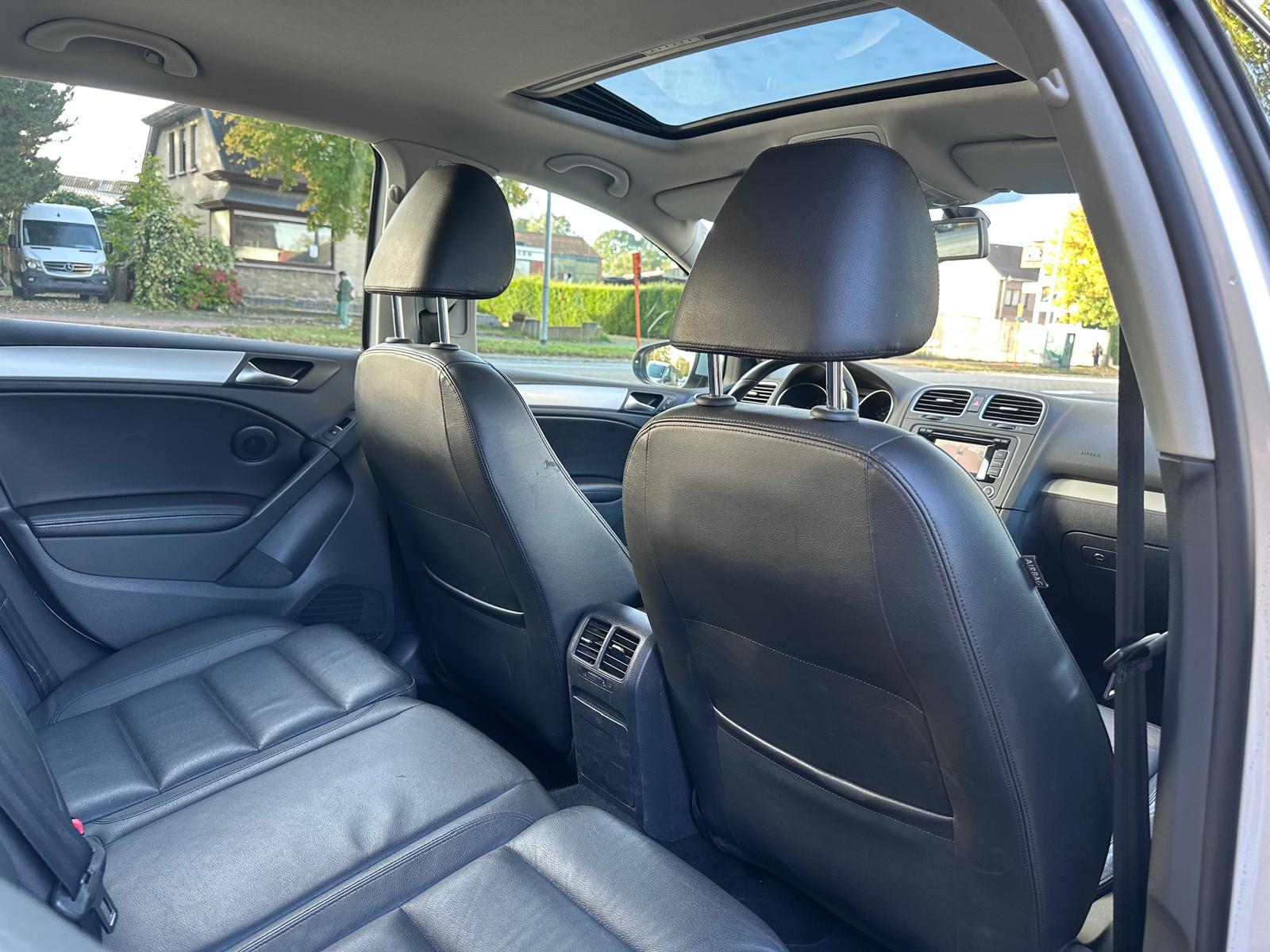 VW Golf 1.4 TSI Highline DSG – Open Dak – Xenon -FULL Option