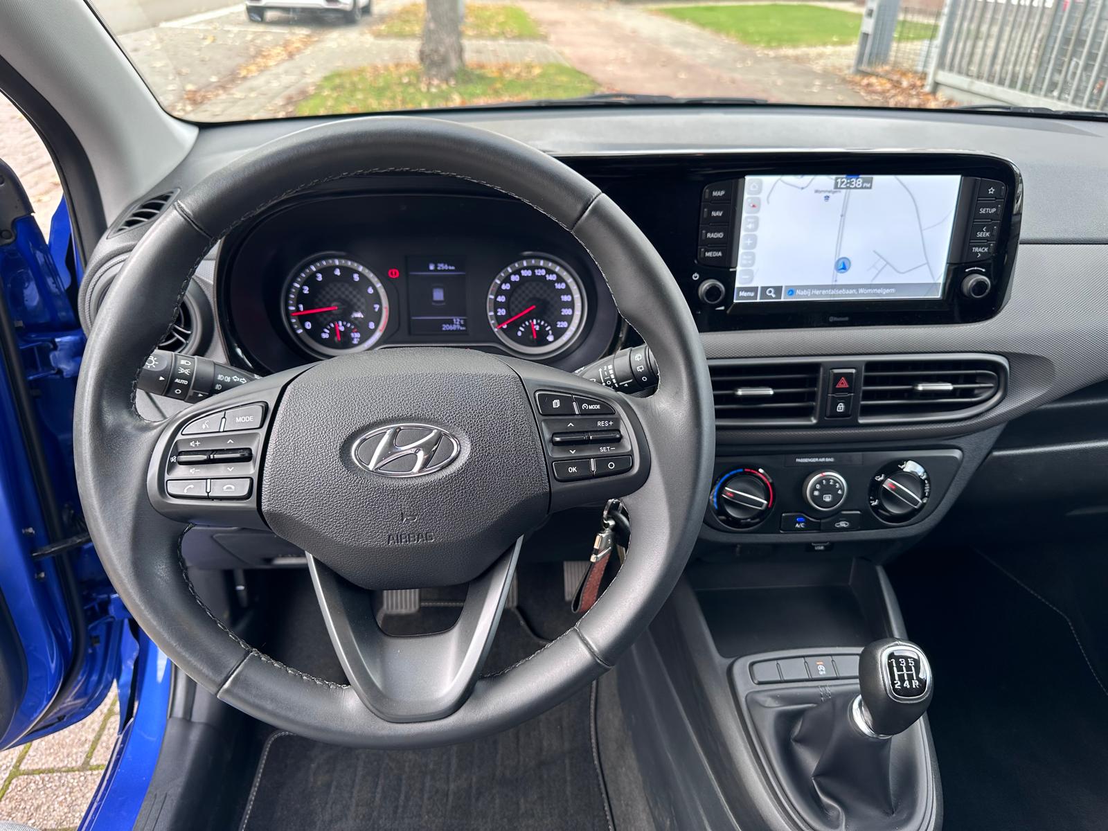 Hyundai i10 1.0i Twist – Camera – 20.689KM – Apple Carplay –