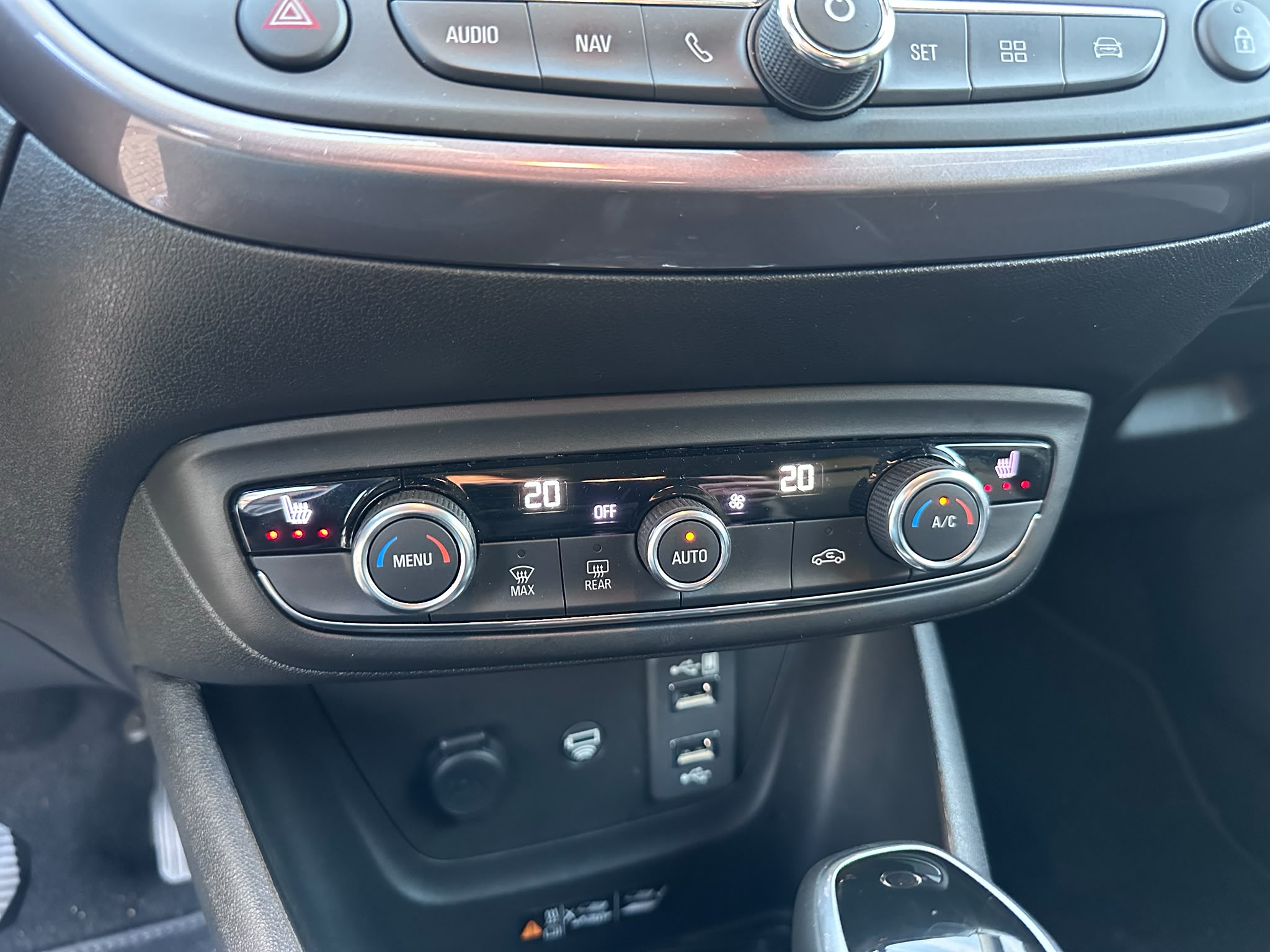 Opel Crossland X 1.5D – Automaat – 58.400KM – Camera –